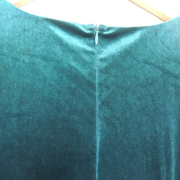 Babalet Sz M Women's Elegant Green Velvet Formal Dress Evening/Prom Sleeveless - Picture 12 of 12